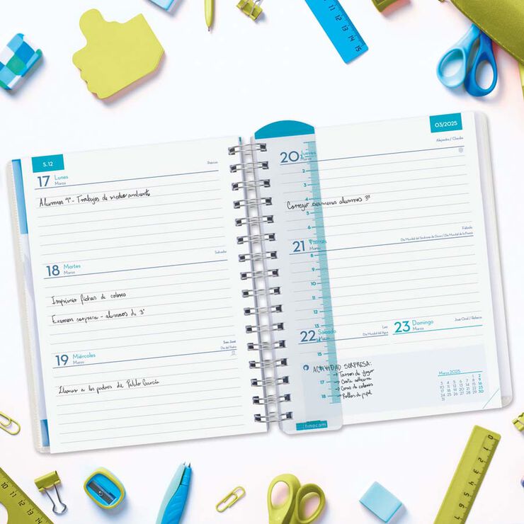 Agenda Finocam Magistral personalitzable 1/4 Sv cas 24-25 blau