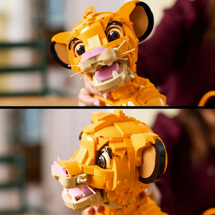 LEGO® Disney El Rei Lleó: Simba Jove 43247