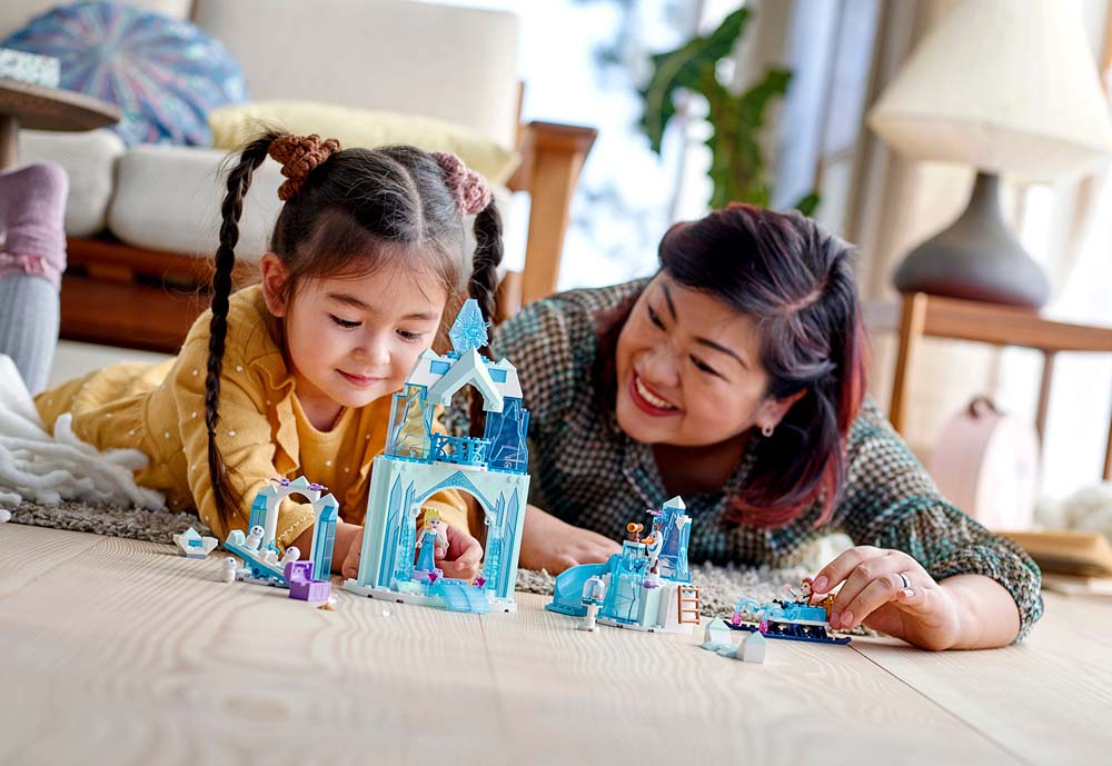 LEGO® Princesas Frozen Paraíso Invernal 43194 - Abacus Online